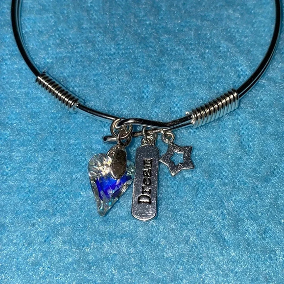 Charm bracelet Silver tone Dream charm Star charm and Crystal Heart charm NEW - Picture 2 of 9